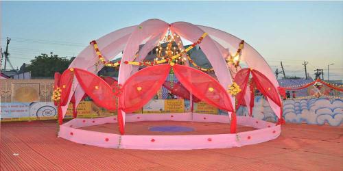 health-wealth-and-happiness-Mela.jpg5